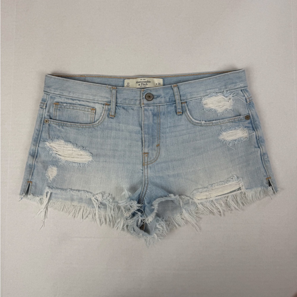 Abercrombie & Fitch Distressed Light Wash Denim‎ Shorts Size 10 W30